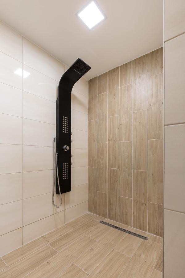 B17 Bajcsy Apartment Budapest Luaran gambar