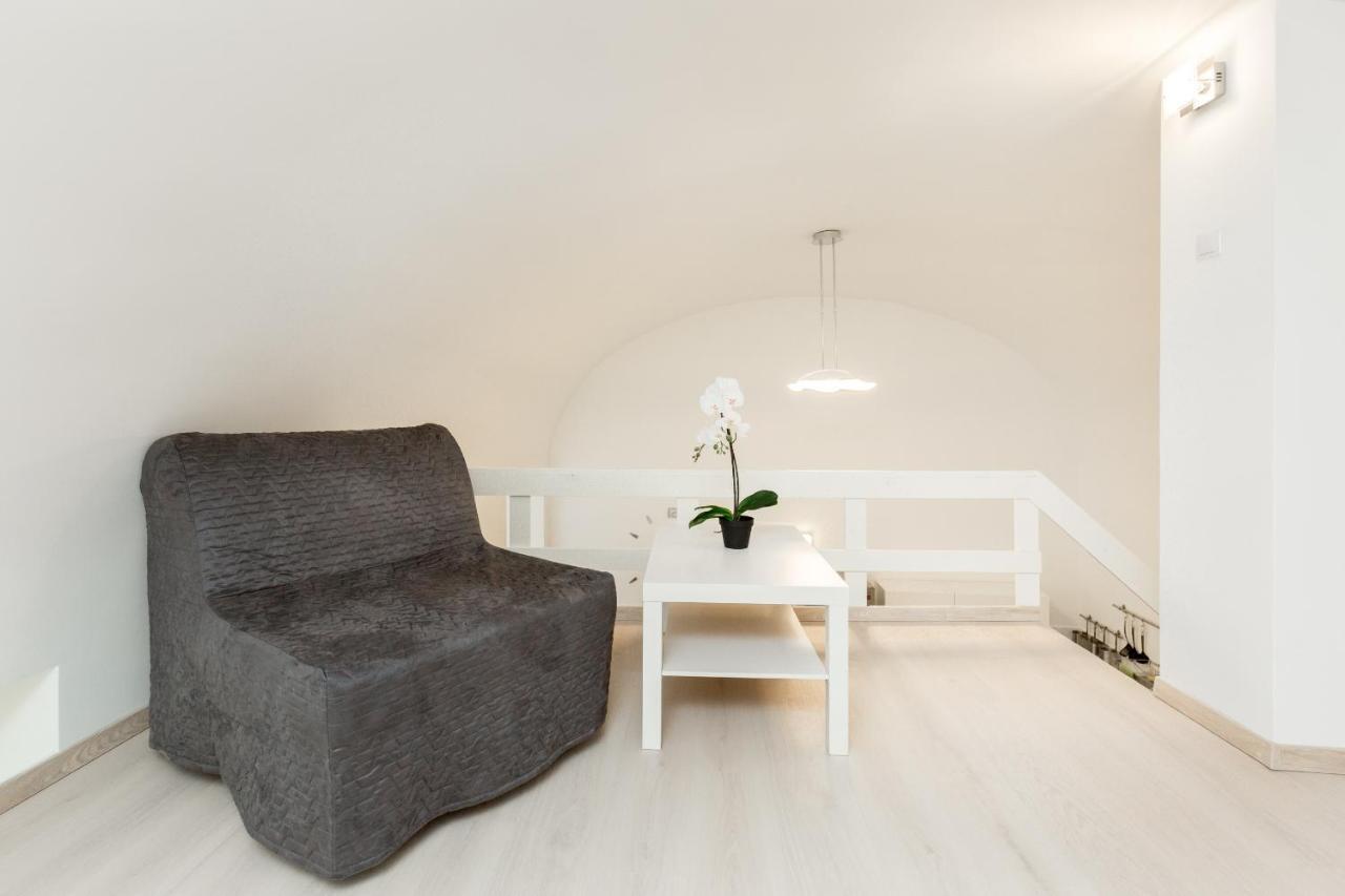 B17 Bajcsy Apartment Budapest Luaran gambar