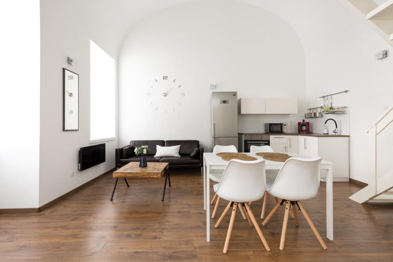 B17 Bajcsy Apartment Budapest Luaran gambar