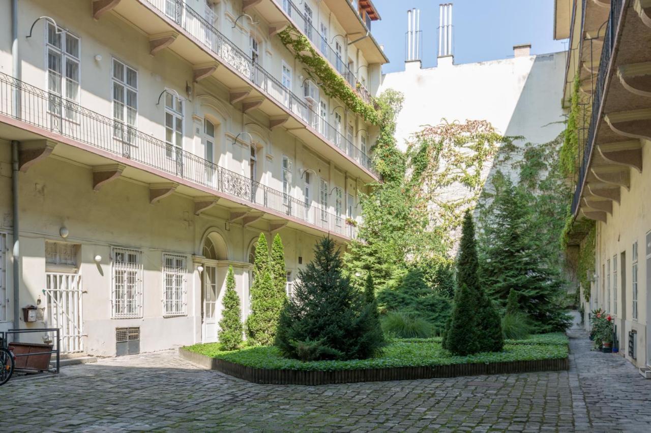 B17 Bajcsy Apartment Budapest Luaran gambar